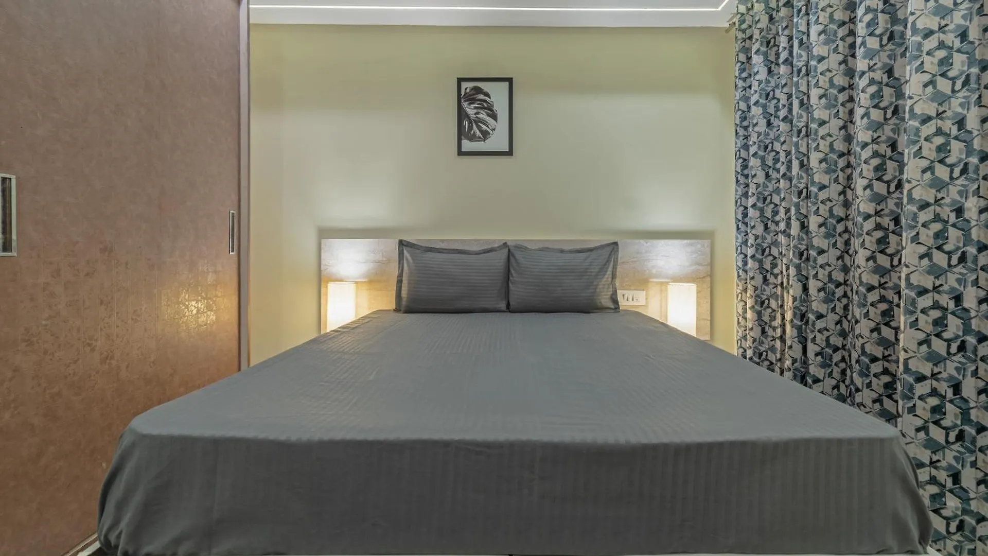 アパート Living Homes Sagitta- Sector 51, Artemis Hospital, Near Unitech Cyber Park グルガウン