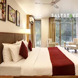 Hotel Saltstayz Select - Unitech Cyber Park & Sector 39, Gurgaon